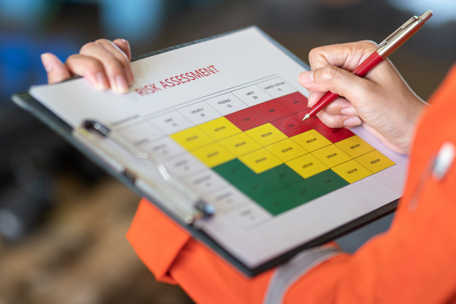 Advice Centre Featured Blog Header – Different Types of Fire Risk Assessment Risk assessment checklist
